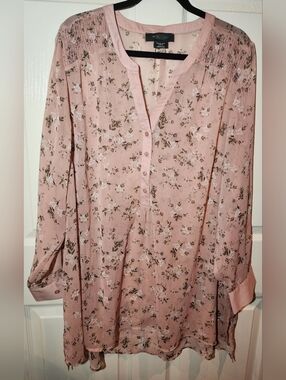 Michel Studio Dusty Blush Floral Peasant Blouse
